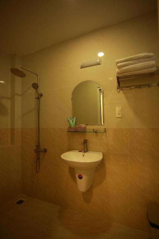 Vanilla Dalat Hotel Bagian luar foto