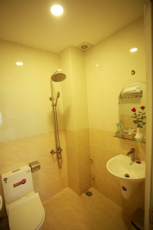 Vanilla Dalat Hotel Bagian luar foto