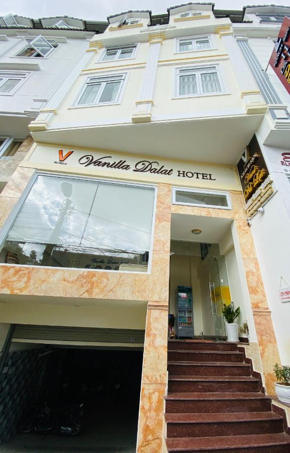 Vanilla Dalat Hotel Bagian luar foto